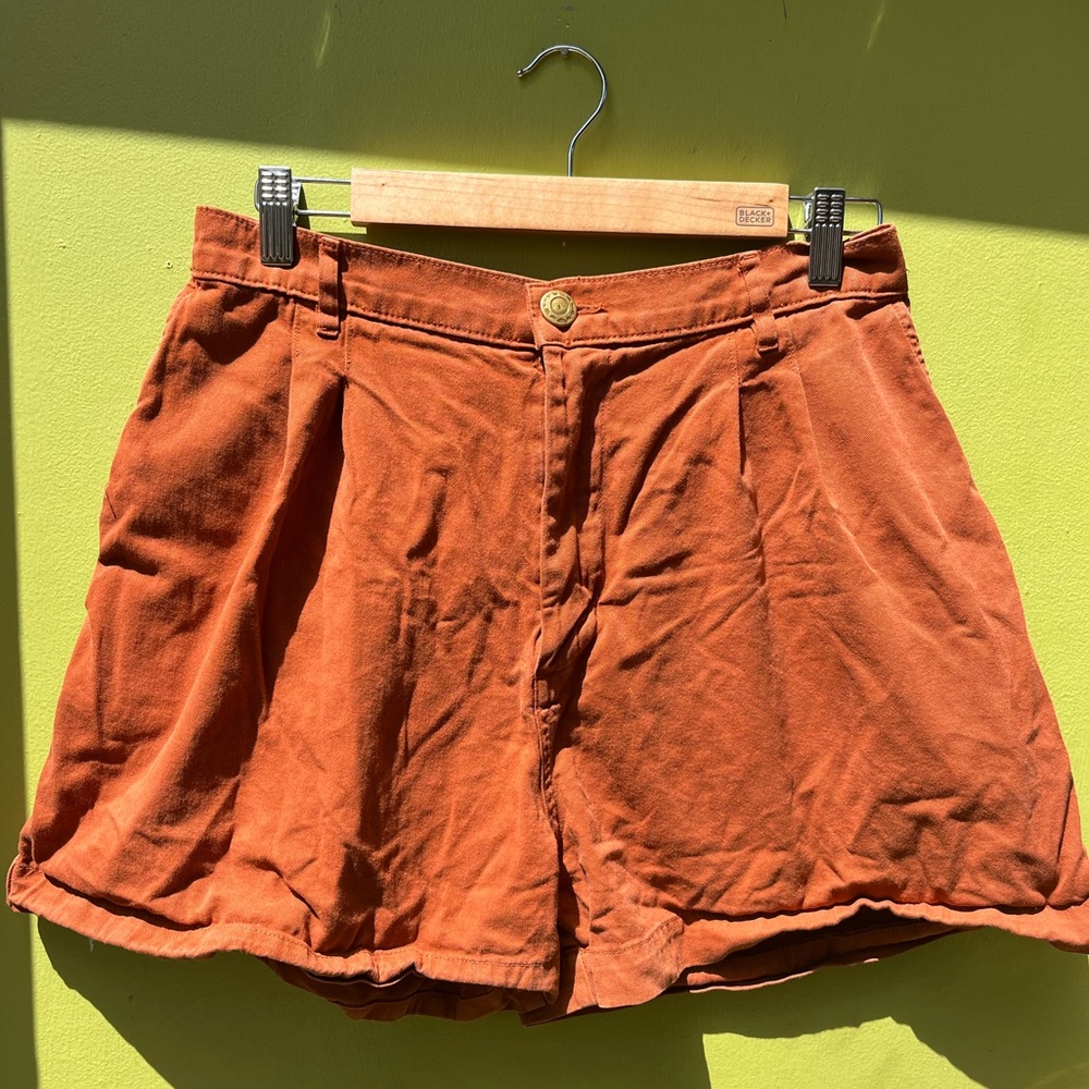 Big Bud Press Trouser Shorts!